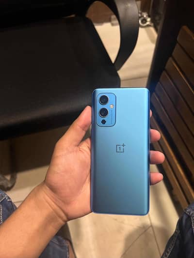 ONEPLUS 9