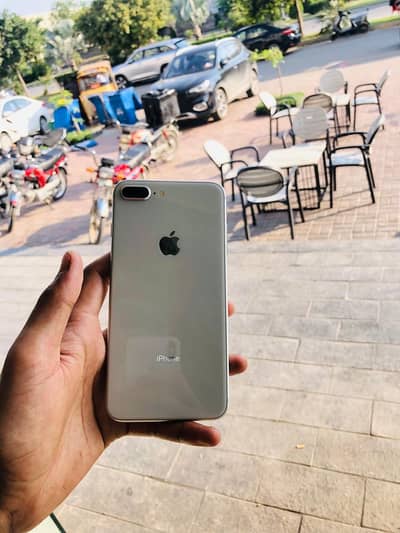 iPhone 8plus 256gb all ok just finger suncer not working