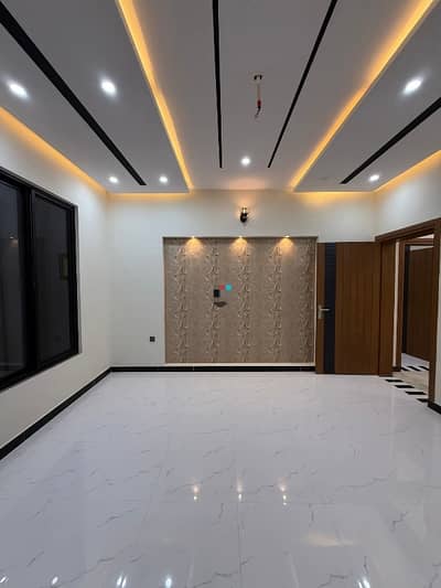 Mumtaz City 2 Bed Apartment On Installments