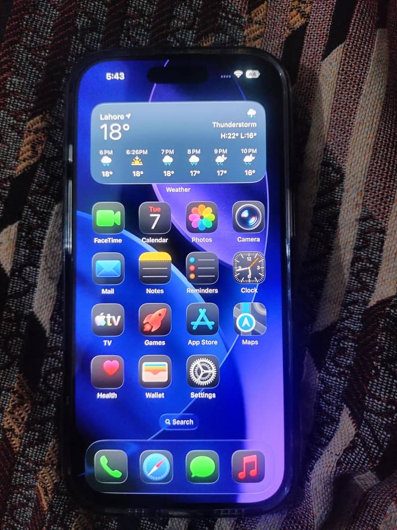 Iphone 16 pro 6