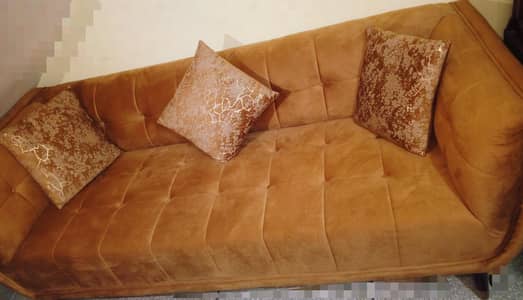 Comfort Meets Style – Premium Sofa for Your Home