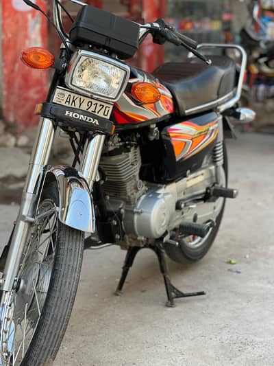 Honda CG125,2022 model- genuine condition -18000km