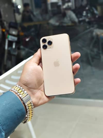 I Phone 11 pro Pta proved with Box