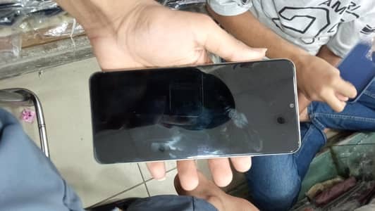 6+6 Ram 128 gb memory