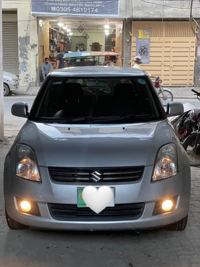 Suzuki Swift DLX 1.3 Navigation