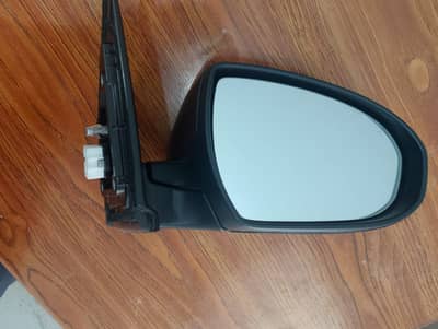 Hyundai Tucson Right Side Mirror 2020-2025