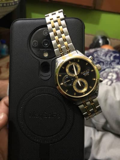 watch q max is very beautiful