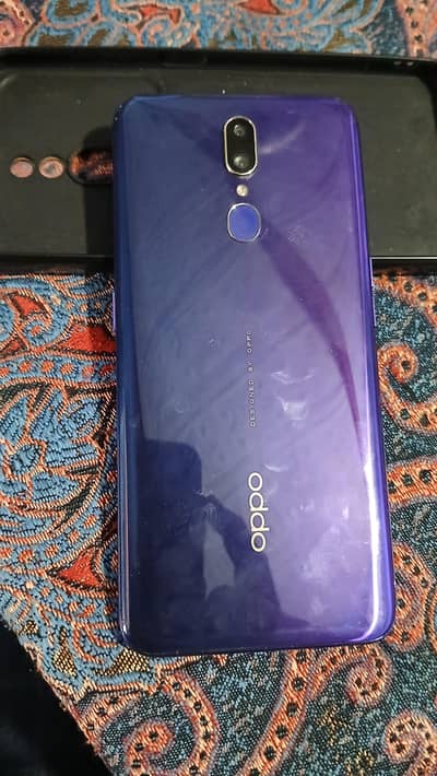 Oppo F11  8gb+256gb Non pta 03441085576