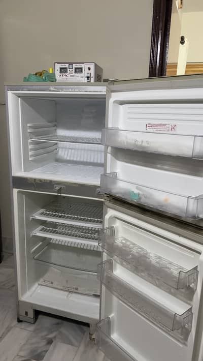 PEL refrigerator