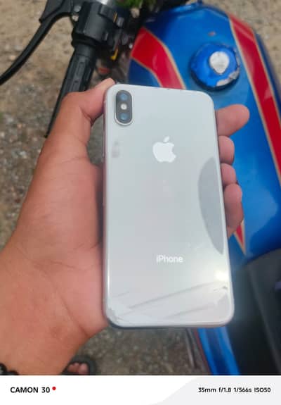 Iphone X.  64 gb