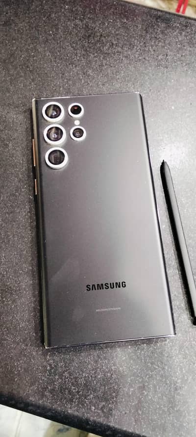 s22ultra 8gb ram 128 memory 10/10 phone no anyfault