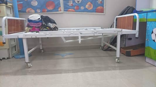 patient bed 1 functionl