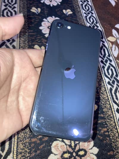 Iphone SE 2020 128gb pta approved in good condition