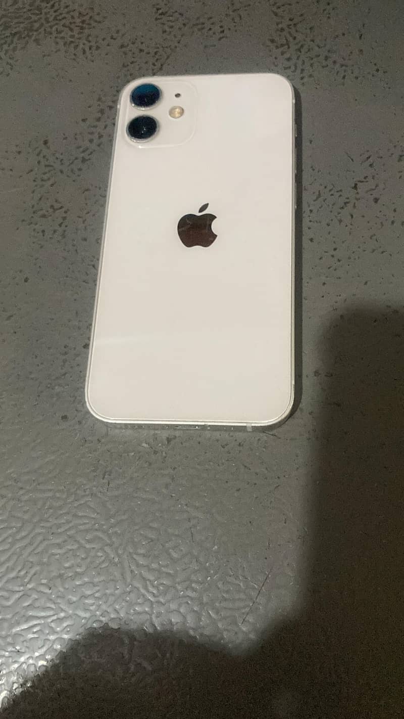 Iphone 12 mini 0