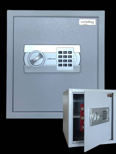 ELECTRONIC DIGITAL PASSWORD SAFE LOCKERS