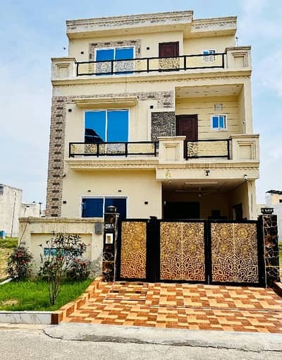 A Prime Location House Of 5 Marla In Citi Housing Society