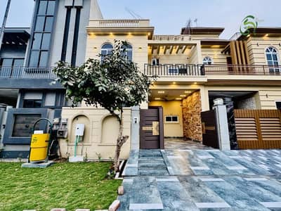 A Prime Location House Of 1460 Square Feet In Gujranwala