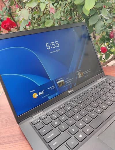 Dell Latitude 7420 1th gene Ram 16 256GB Core i5 Window 11 pro