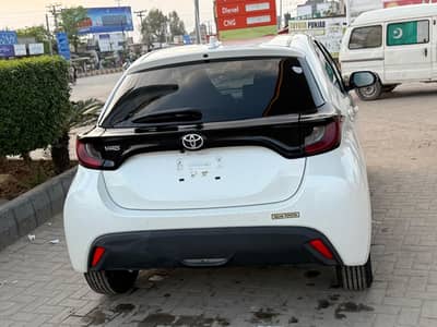Toyota Yaris 2022/2025  register