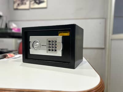 DIGITAL ELECTRONIC PASSWORD SAF LOCKERS
