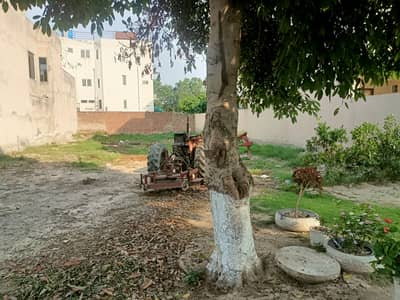 AHMED ASSOCIATES OFFER 21.5 MARLA RESIDENTIAL PLOT FOR SALE DHA PHASE 12 EME LAHORE