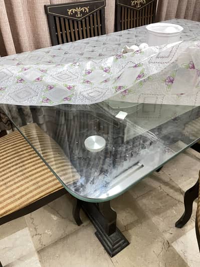 6 CHAIR DINING TABLE FOR SALE