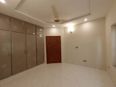 In G-9/1 House For sale Sized 3200 Square Feet