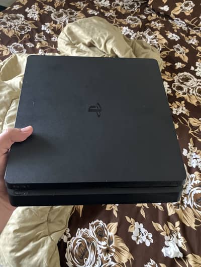 Playstation 4 Slim 1 TB jailbreak