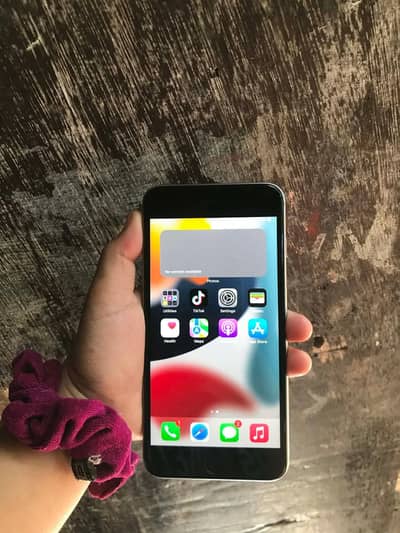 Iphone 7puls 128 GB my WhatsApp number 0370-36-59-905