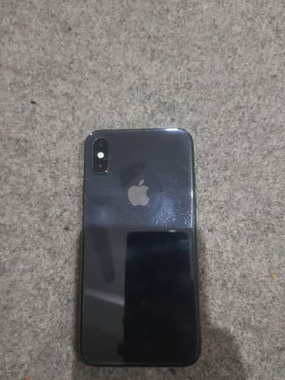 iPhone  XS battery  76%  stroge  64 colour black