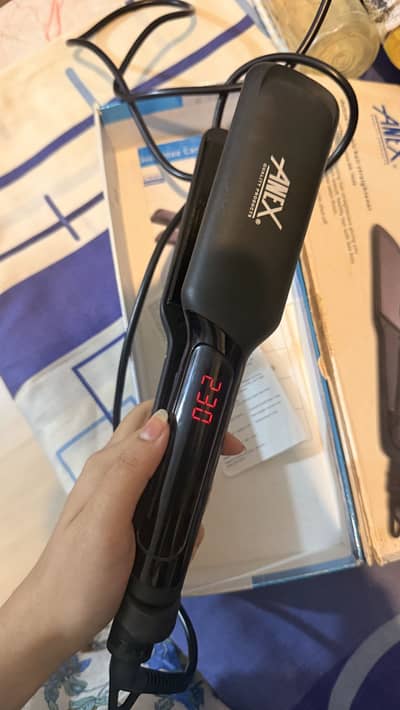 Anex Deluxe premium hair straightener