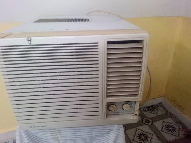 window ac 2
