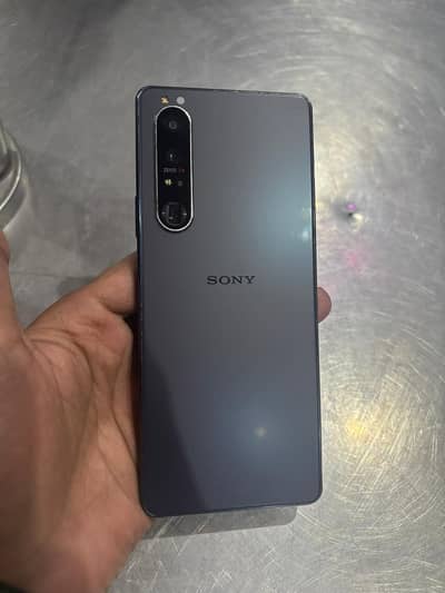 Xperia 1 iii. 12/256 official  approved