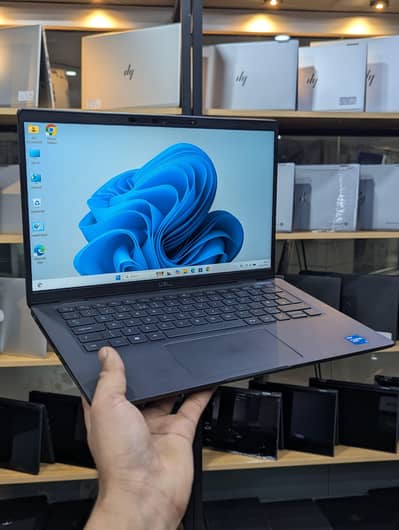 Dell Latitude 7400  ( i5-8th )