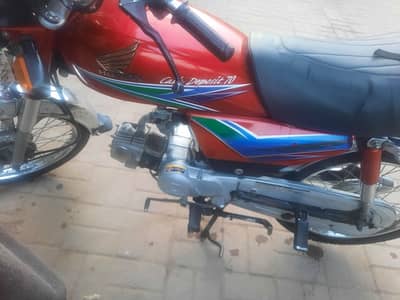Honda CD 70 (Good Condition)