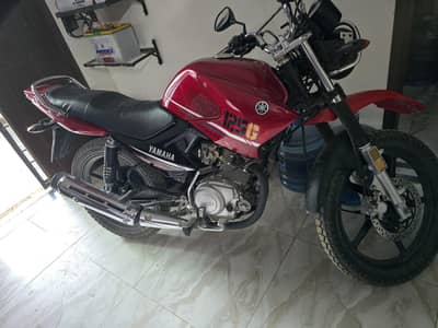 Yamaha YBR 125G (Read Ad)