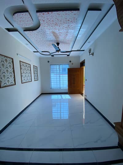 6 Marla Brand New Beautiful House For Sale In I-11