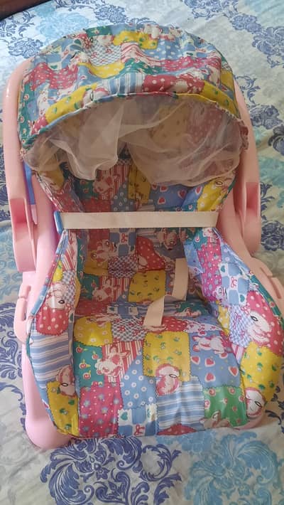 Baby carry cot 3. in one