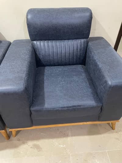 Lavish Design 2 seater sofa seats for sale