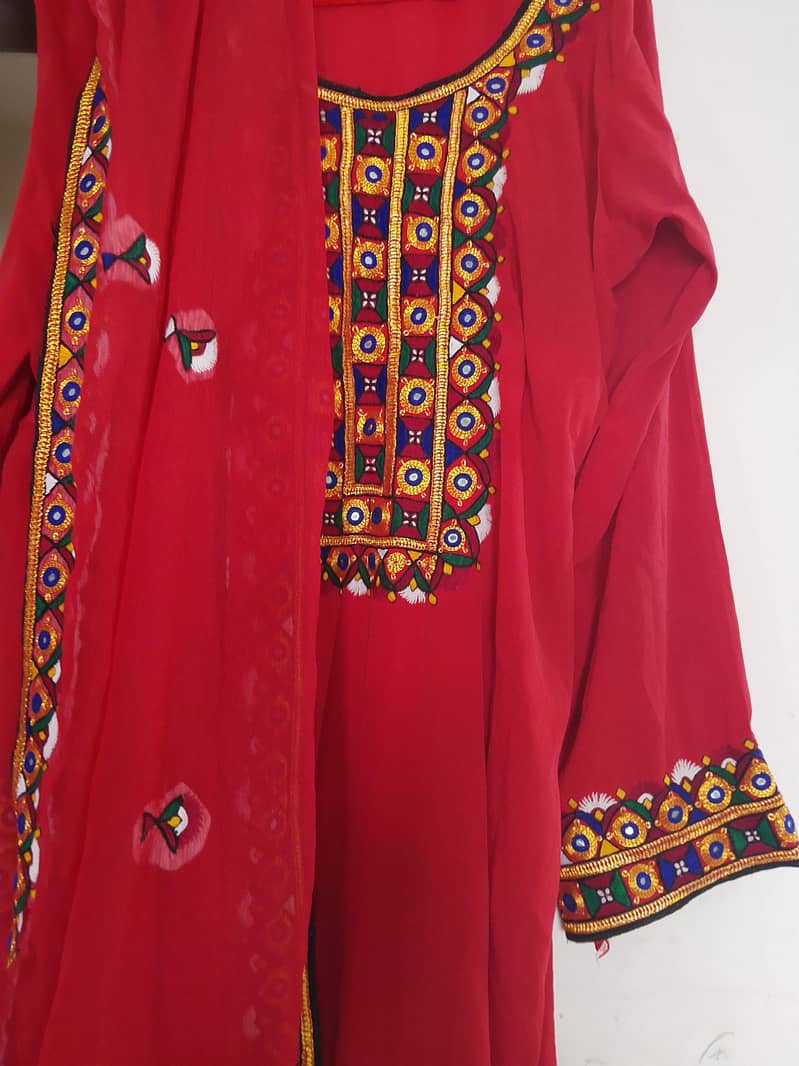 10/7 condition size medium 0