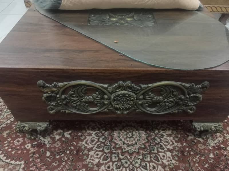 5 seter sofa set with tebel 3