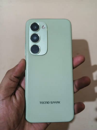 tecno spark 40 pro plus