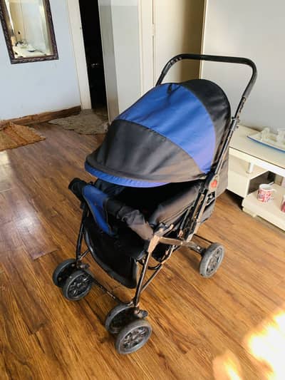 imported pram/ stroller in excellent condition. . karachi