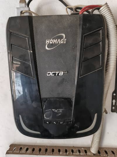 Homage 1000 watts UPS