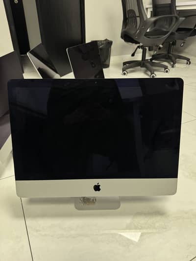 Apple iMac 4K 21.5” (2017) | i5 | 16GB RAM | 1 TB HDD + Fusion Drive