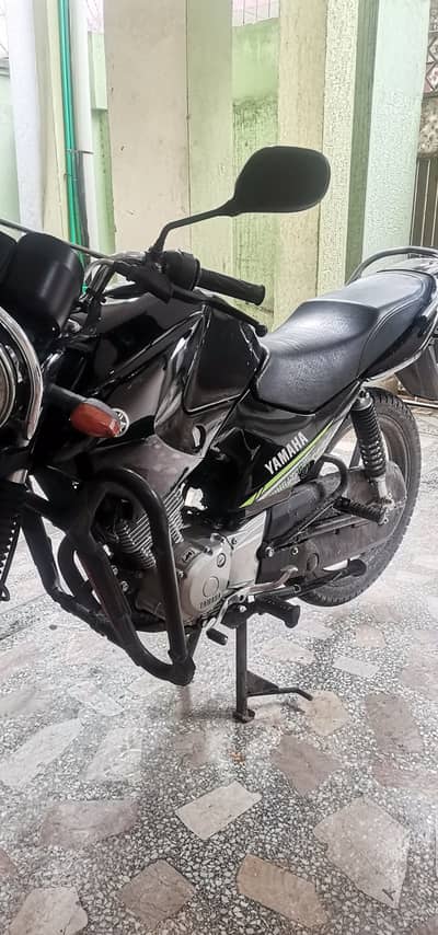 Yamaha YBR 125G 2023