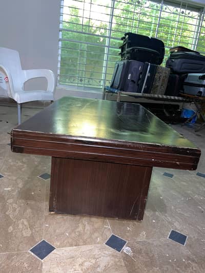 Solid Wood Center Table – Elegant Minimal Design