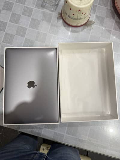 MacBook Air M1 2020 8gb / 256gb