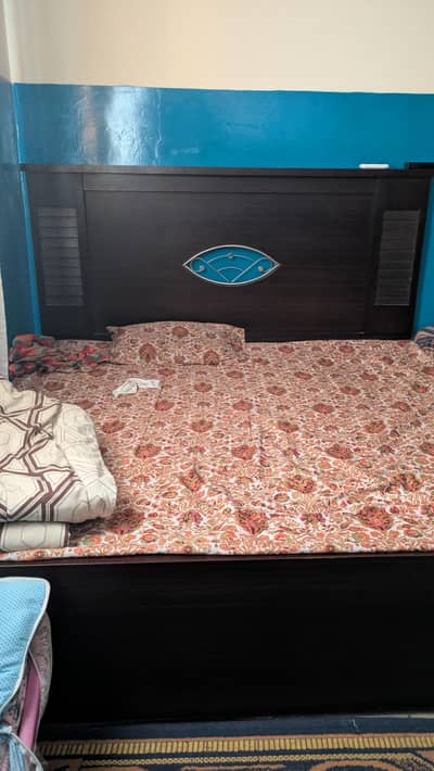 bedroom set for sale