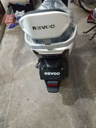my scoty for sell revoo A12
